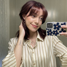 Nuria ༄˖°.☕️.ೃ࿔&#x1f4d6;*:･