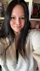 Danielle | danielles.booked