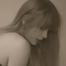 mathilde⸆⸉ ⋆ . ⭒౨ৎ