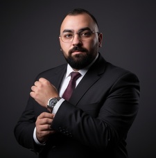 Mayyar Neumann  ميّار شحاده