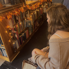 jocelyn ੈ✩‧₊˚