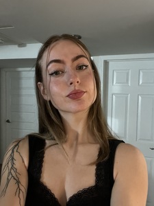 Shelley Van Koeveringe