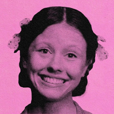 mcKenna ─ ⋆✴︎｡⋆ ˎˊ