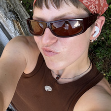 Izzy Lee
