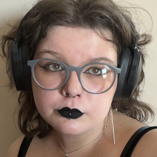 emily pipet&#x1f9db;&#x1f3fb;‍♀️⚔️&#x1f409;