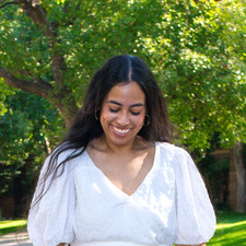 Michelle (TheBookRealmGuide)