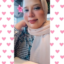 Nada loves reading ✿