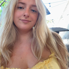 sophie &#x1fabd;&#x1f3f9;