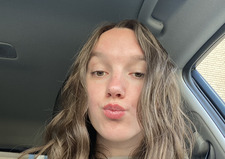 Lotte Van 