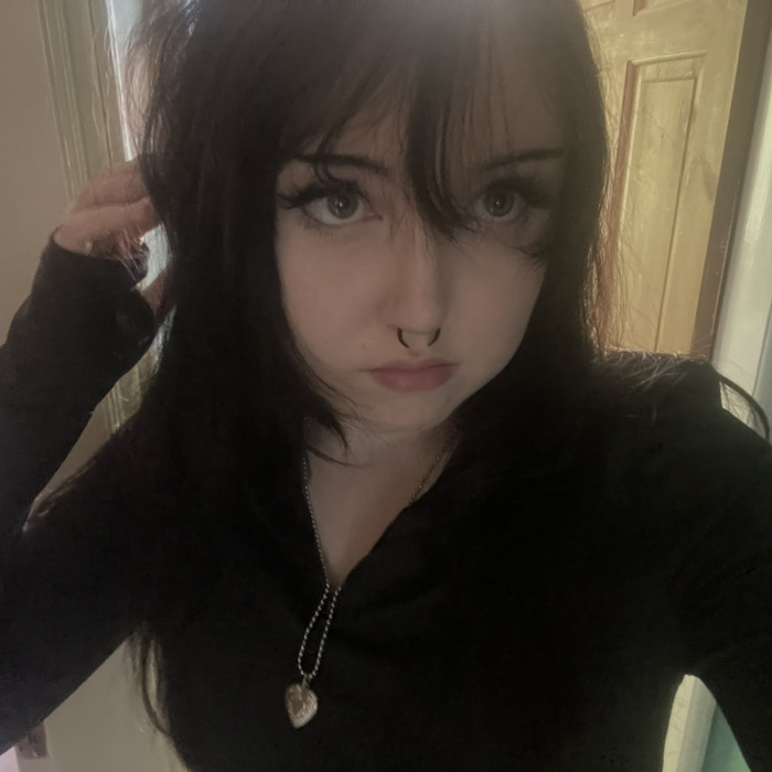 Goodreads profile picture for @beetles