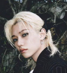 ♪♬☆･ﾟ*ella*･ﾟ☆ ♬♪