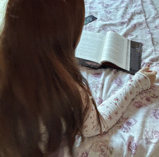 harukareads ⋆ ˚｡⋆୨୧˚