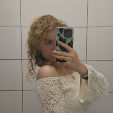 ✧･ﾟ*✧･ﾟkingusia･ﾟ✧*･ﾟ✧