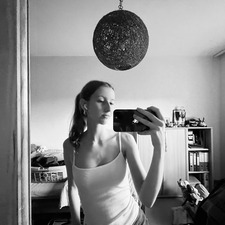 lara˚ ༘♡ ⋆｡˚ ❀