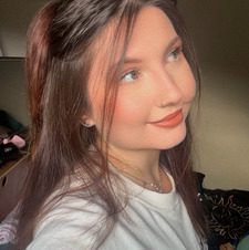 Lauren ☾︎ ♥︎