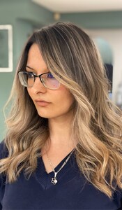 Ангелина Любенова