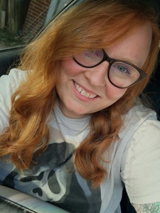 Kayla (Kayuhlareads)