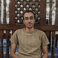 أحمد أشرف زُرعه