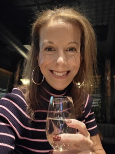 Erica   * IG: DIVACANREAD *