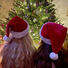 Liliana (matching pfp with Tori!)