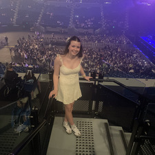 Erin&#x1f337;&#x1faa9;