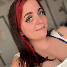 Kaity &#x1faf6;&#x1f3fc;