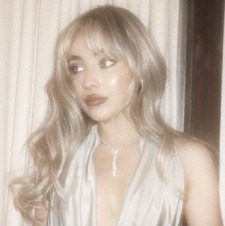 violette ⋆⭒˚｡⋆