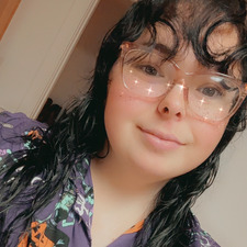 Isabelle Houseknecht