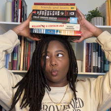 KP | The Booktrovert Lounge