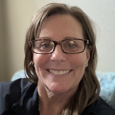 Lynn Borowski