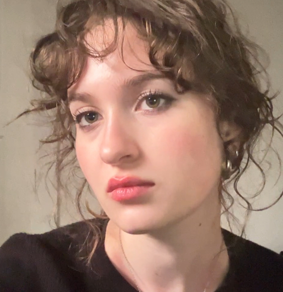 Goodreads profile picture for @houses
