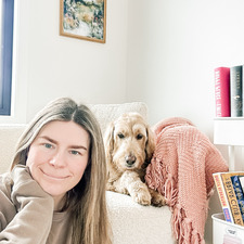 Lacey (Laceys Little Library)