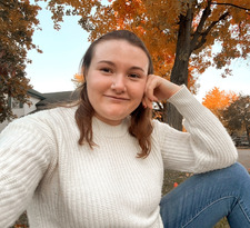 Taylor | Probablyreadingromance