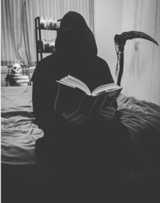 The Grim Reader UK