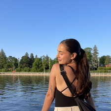 Bella