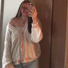 ⋆˚࿔ april rane 𝜗𝜚˚⋆