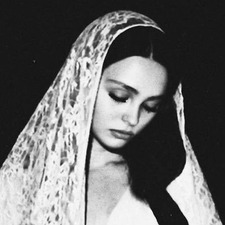 lia ᓭི༏ᓯྀ  ⸆⸉