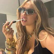 ⋆౨ৎ˚⟡˖ amber ࣪ [semi hiatus]