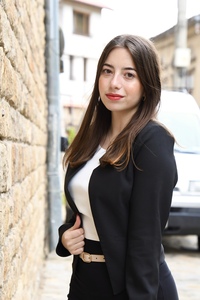 Елина Генова