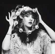 Meg • ميجان 🌙🖤