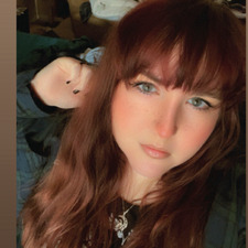 📖Moon Book Eater🍽️