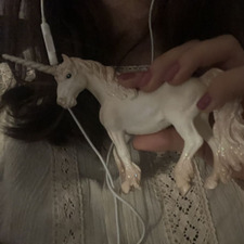 Ი︵𐑼 tatum ♪‧₊˚