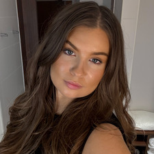 Alicia Avery