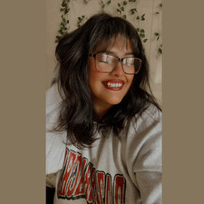 stacy (chapterswithstacy)