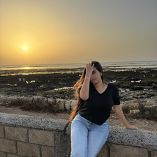 Sarah :)