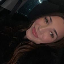 Alexa Dezelan
