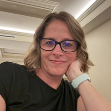 Jenn VandenHogen