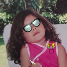 María