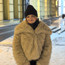 Каріна поміж рядків 📚