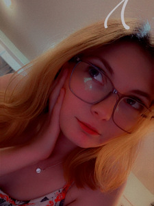 Alyx Ewing
